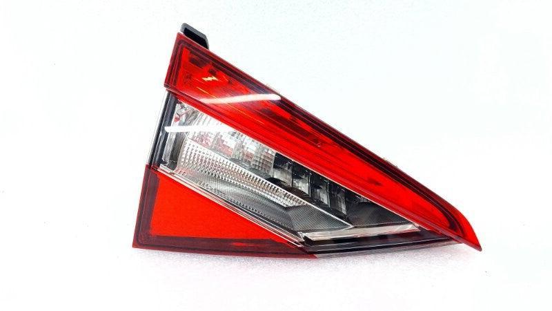 Rear Left Taillight Original Skoda Superb Classic Bundle Offer