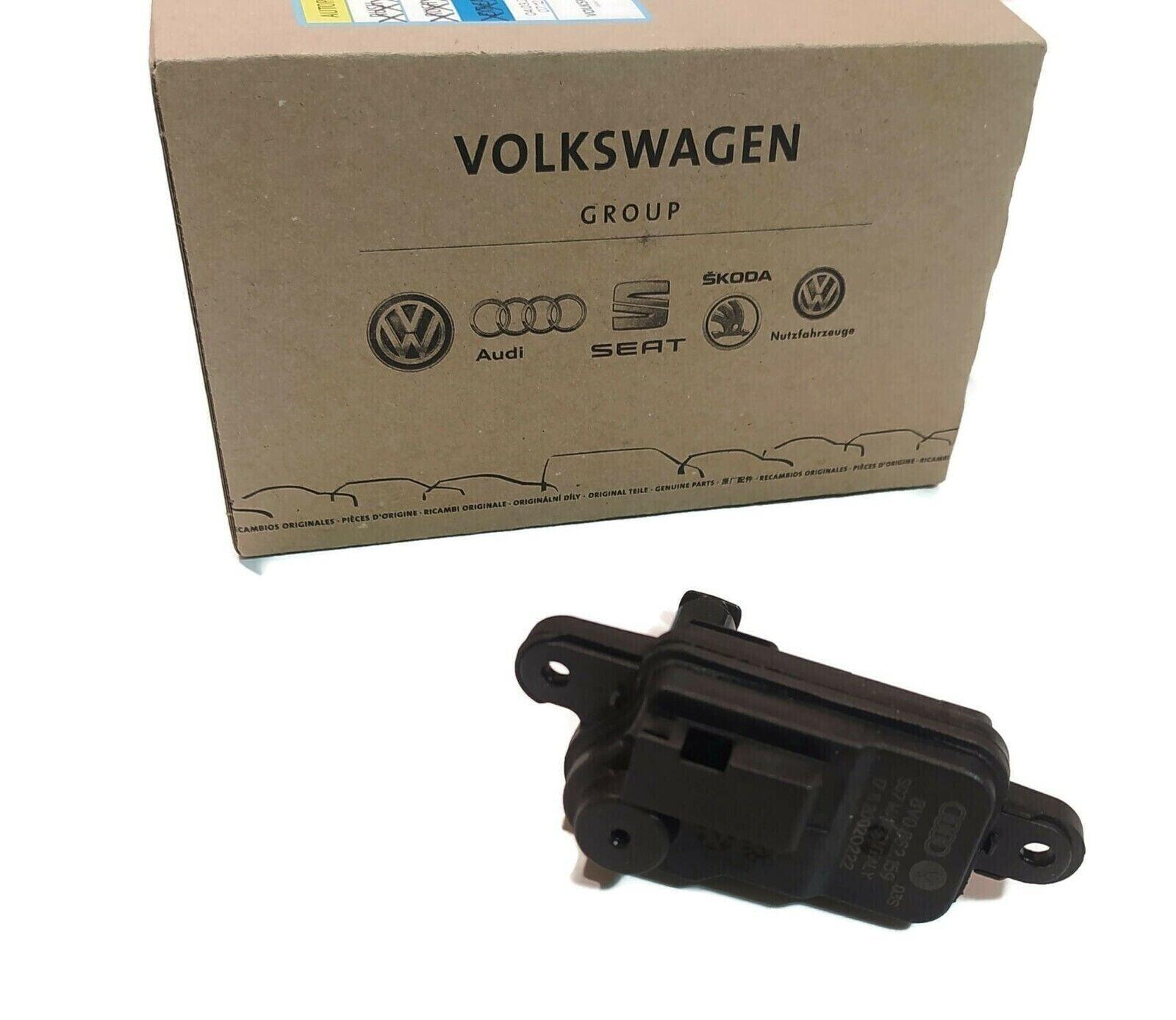 8V0862159A